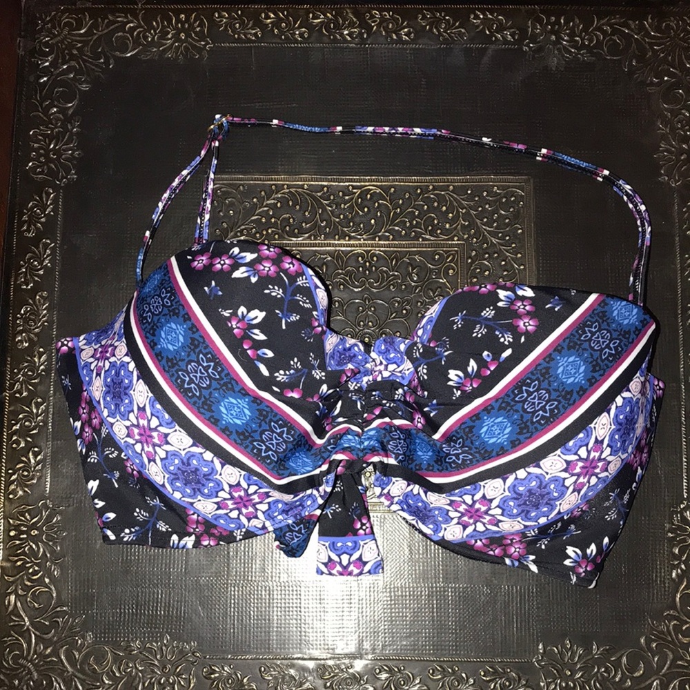 NWOT 36D Sundazed Bandeau Halter Bikini Top